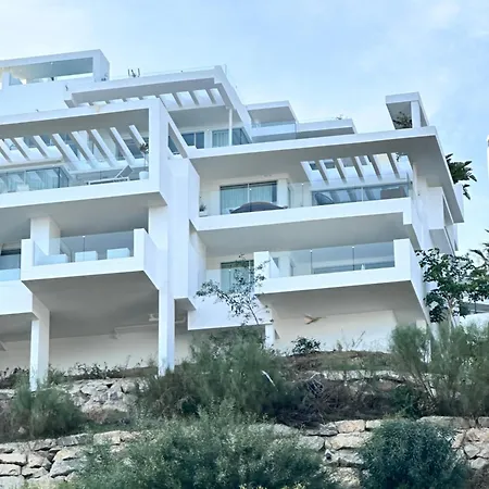 Palo Alto, Marbella,