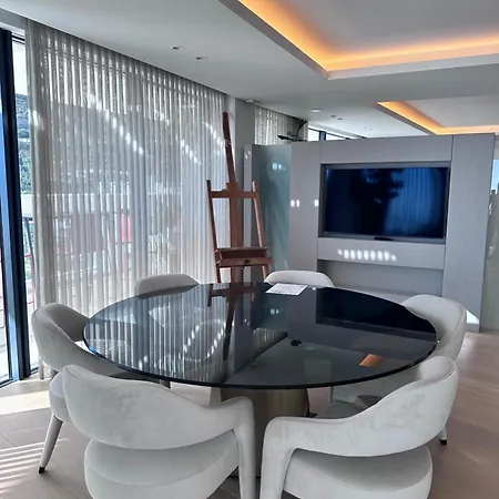 Palo Alto, Marbella, Apartment