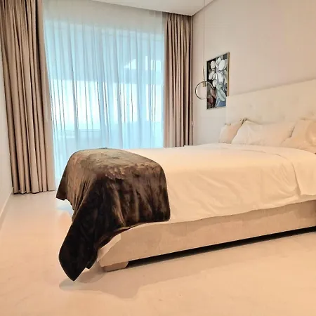 Palo Alto, Marbella, Apartment *