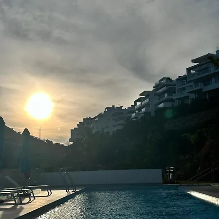 Palo Alto, Marbella, Apartment *