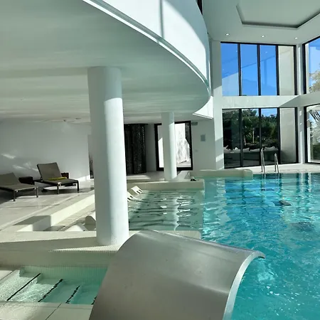 Palo Alto, Marbella, Apartment *